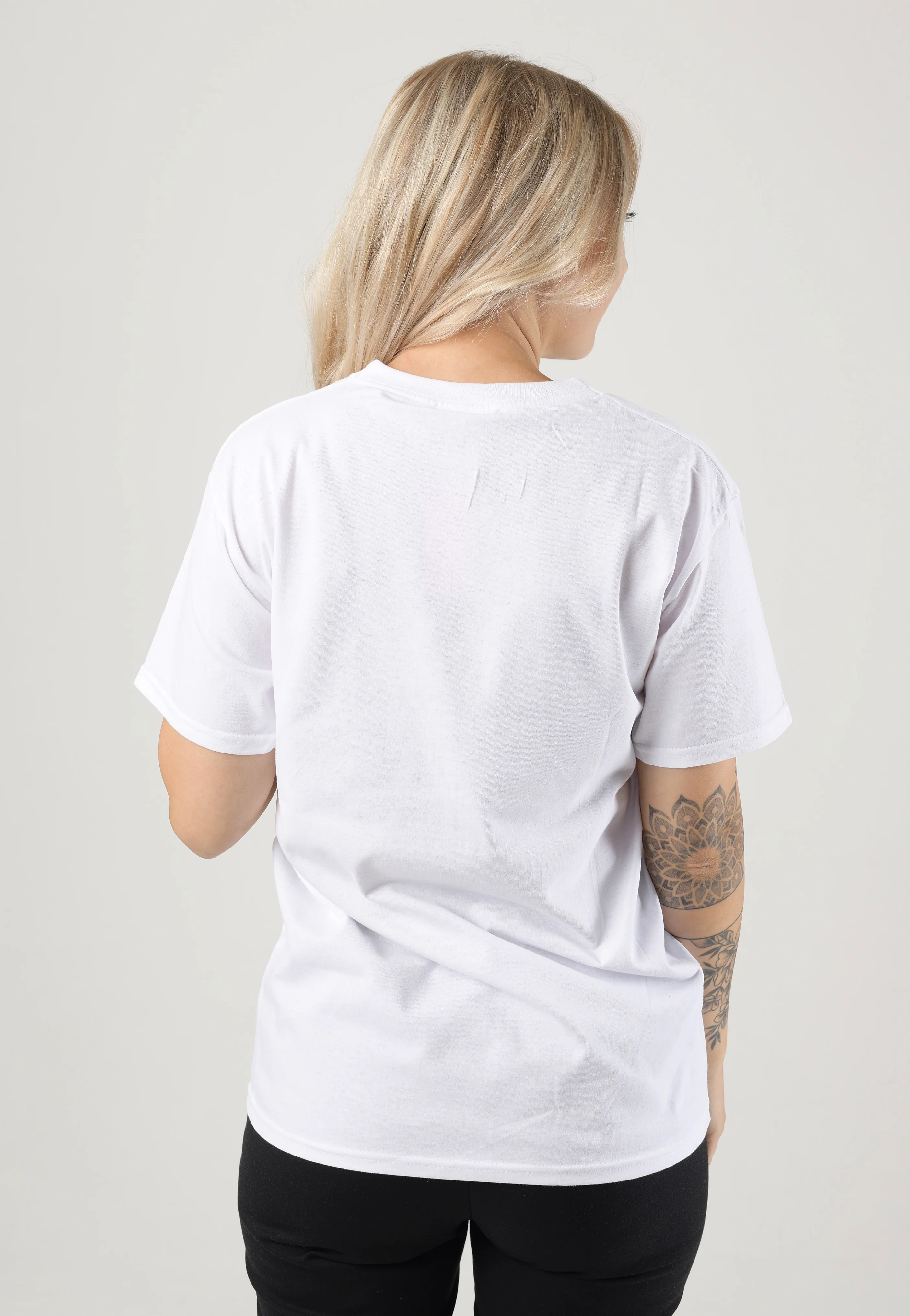 Barbie - Vacay Mode White - T-Shirt - Image 7