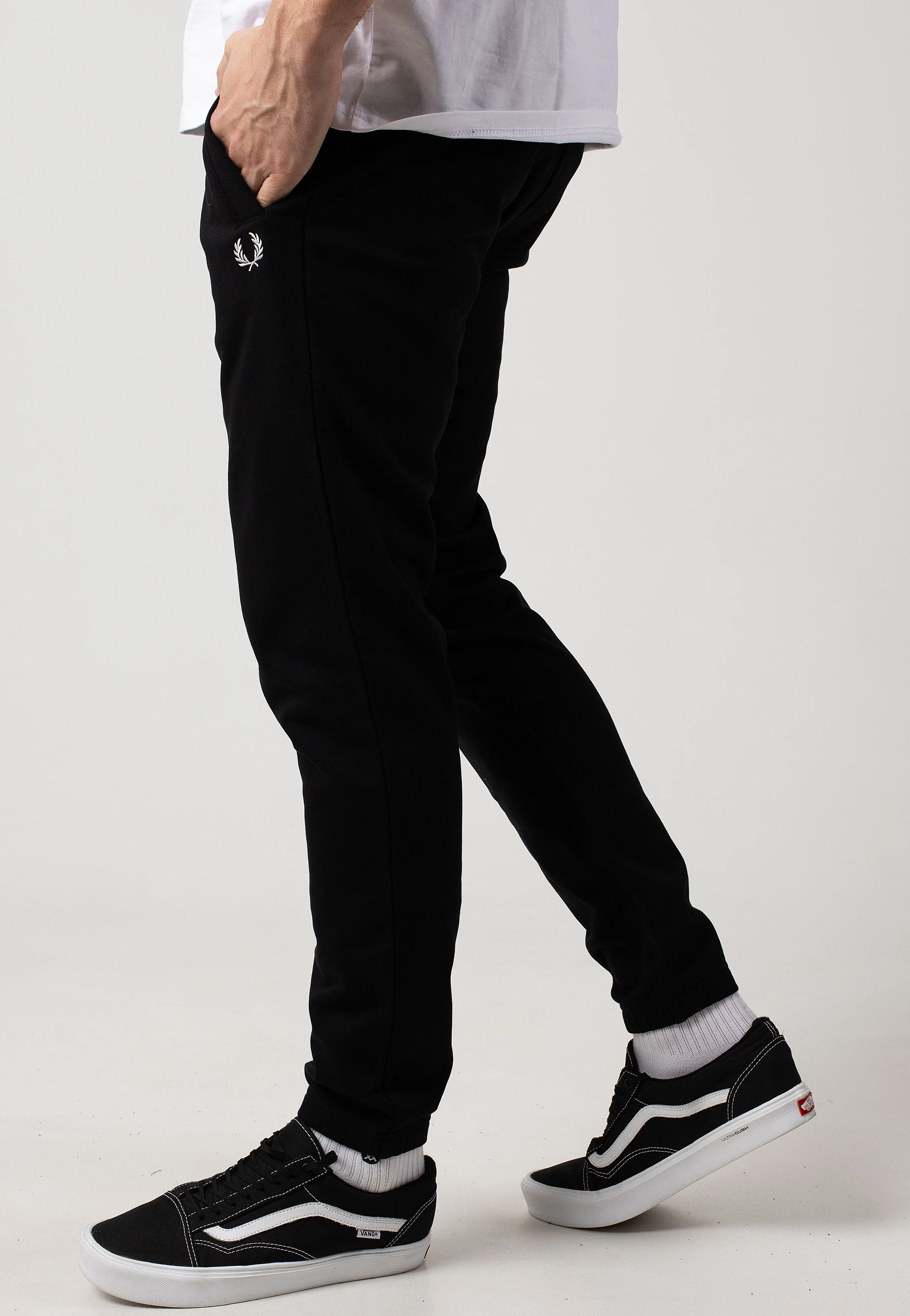Fred Perry - Loopback Black - Sweat Pants - Image 3