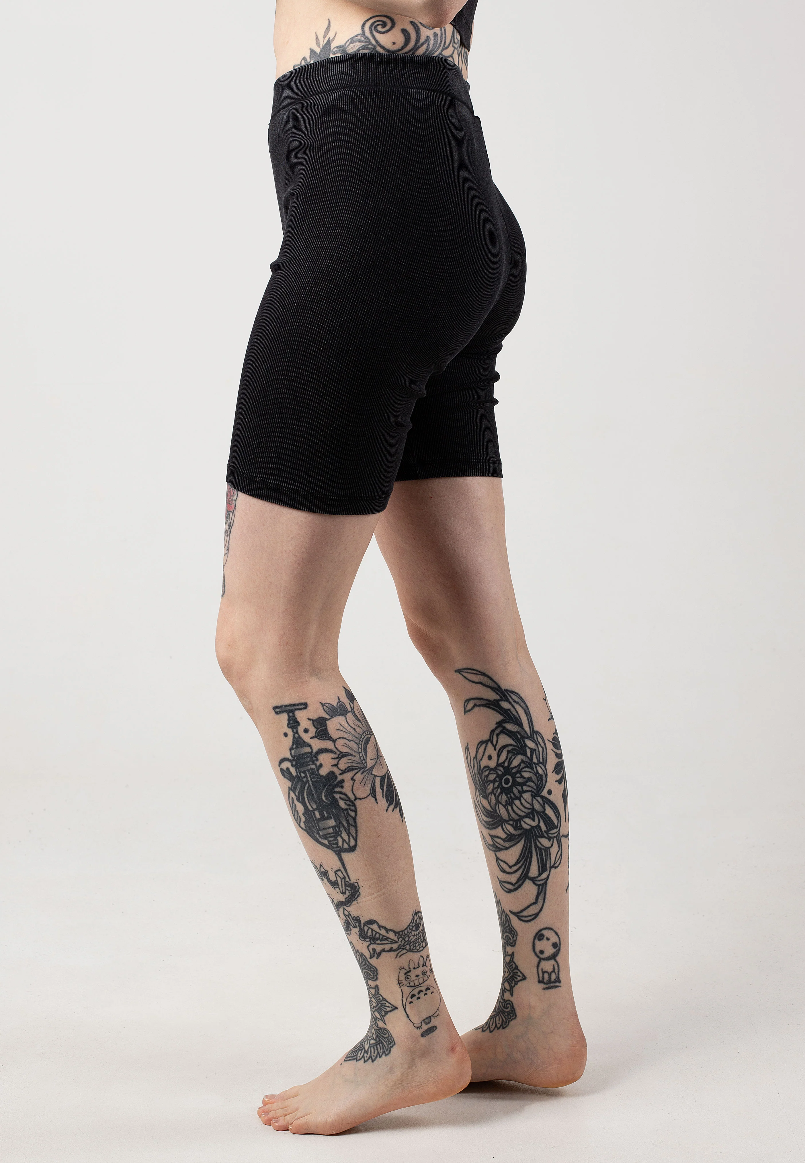 Noisy May - Edda Wash Biker Black Wash - Shorts - Image 3