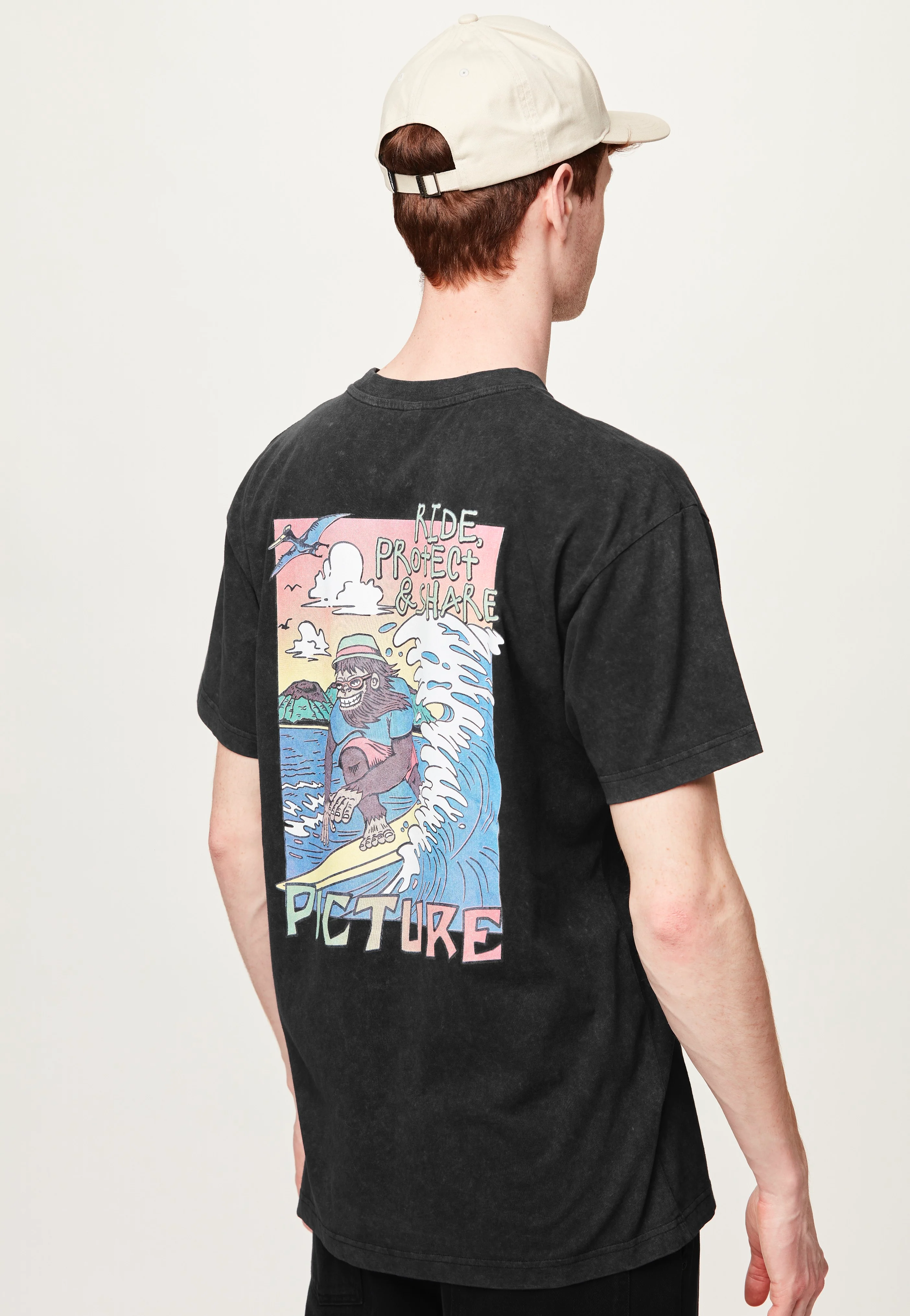Picture - Tsunami Black Washed - T-Shirt - Image 3