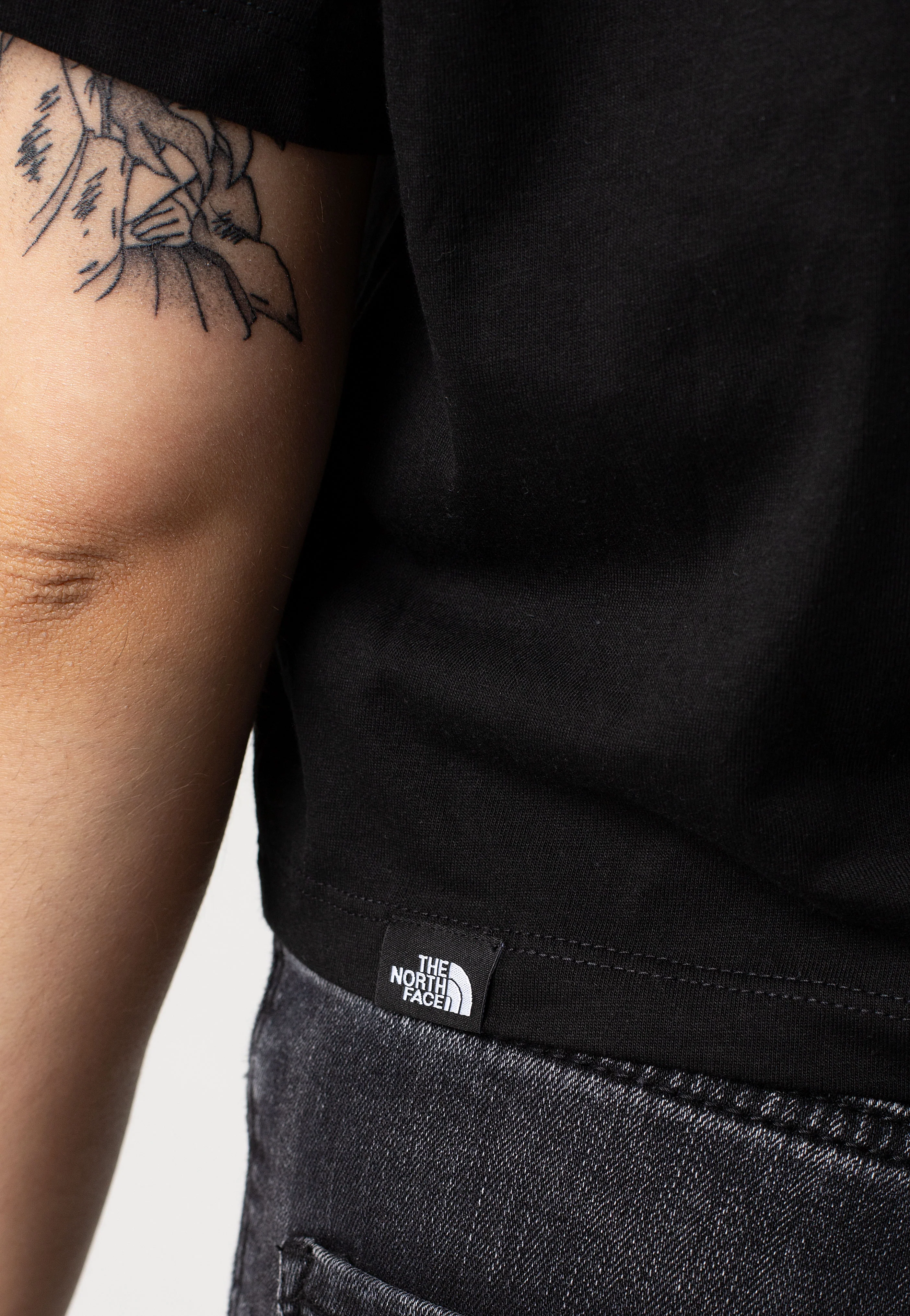 The North Face - Women´s Cropped Simple Dome Tnf Black - Top - Image 3